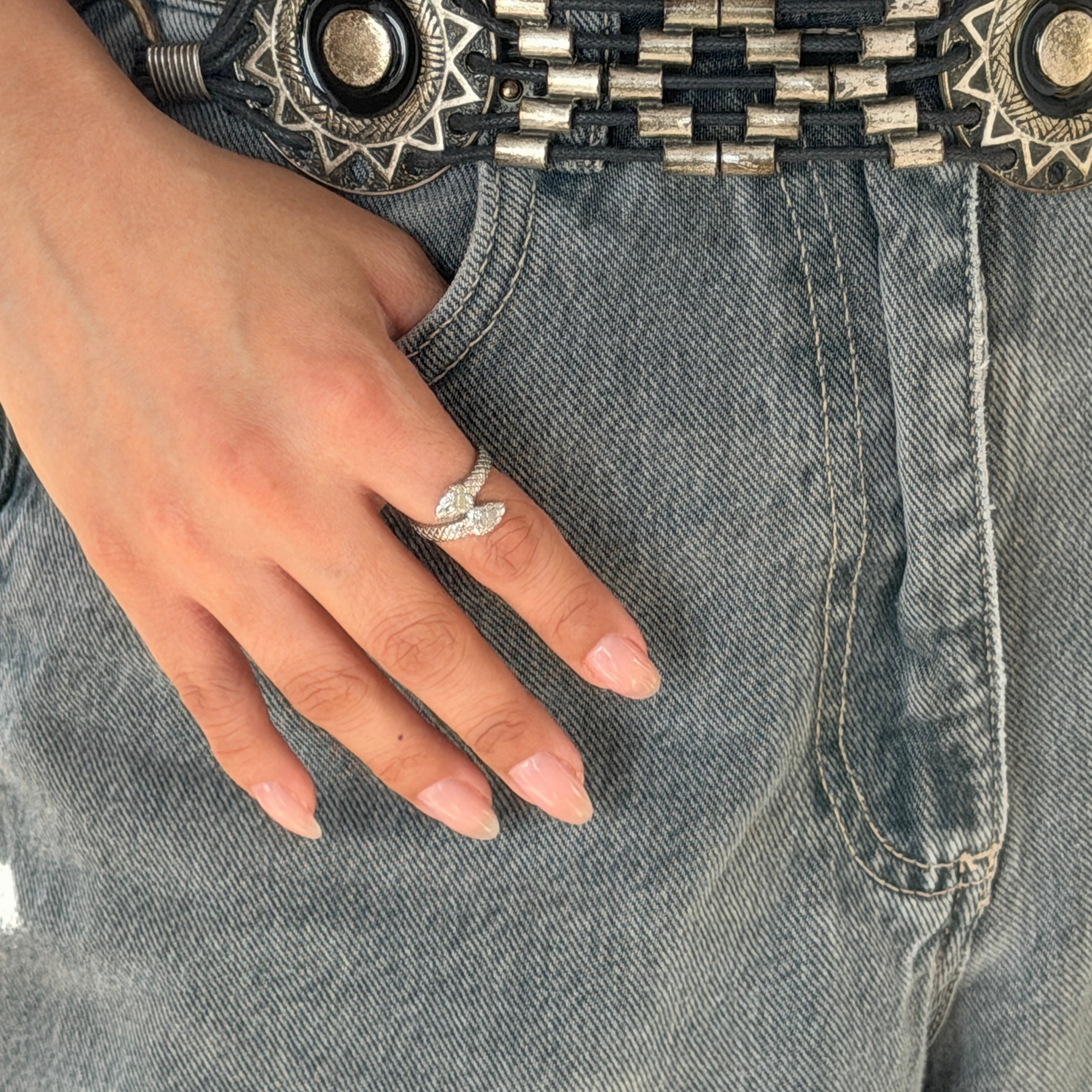 Comprar Anillo Ajustable Leila Plata en Joyería Chabacano